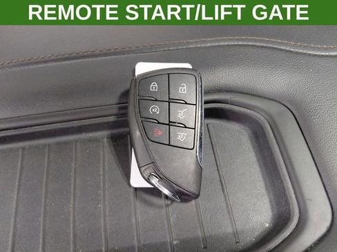 Certified 2023 Chevrolet Suburban High Country w/ Max Trailering Package AWD/4WD image 10