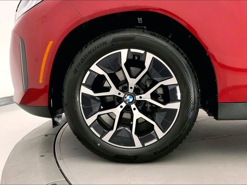Certified 2025 BMW X3 xDrive30i w/ Premium Package image 8