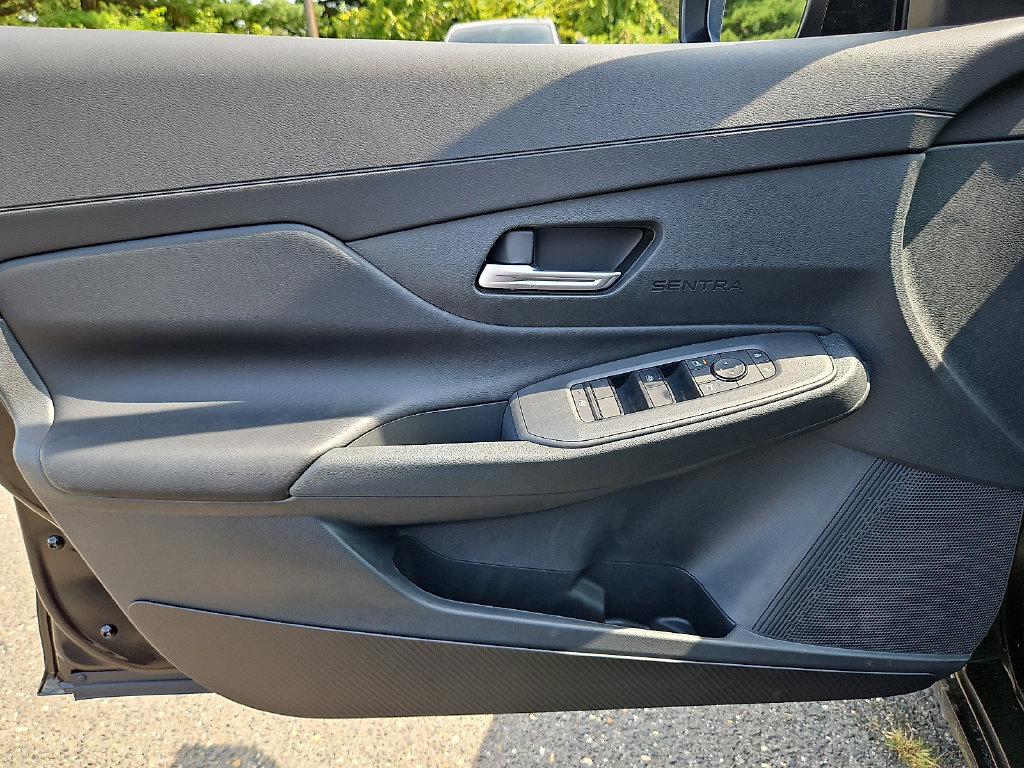 New 2027 Nissan Sentra SV w/ Floor Mat Package FWD image 13