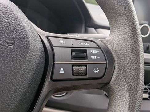 Used 2025 Honda Accord SE image 30