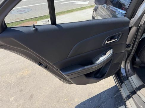 Used 2015 Chevrolet Malibu LTZ FWD image 15