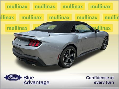 Used 2024 Ford Mustang Premium RWD image 2