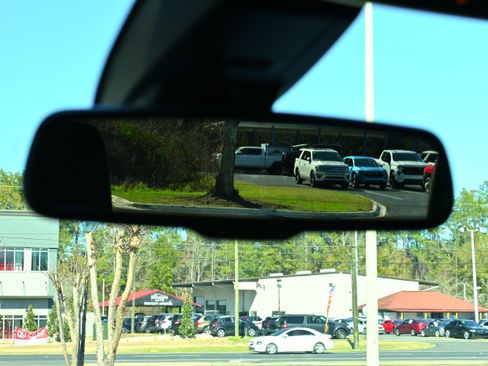 Used 2022 Chevrolet Silverado 2500 Custom w/ Custom Convenience Package image 10