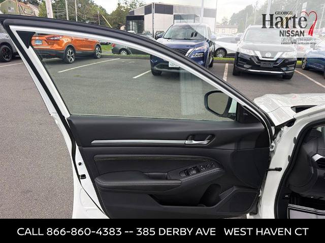 Certified 2019 Nissan Altima 2.5 SV AWD/4WD image 10