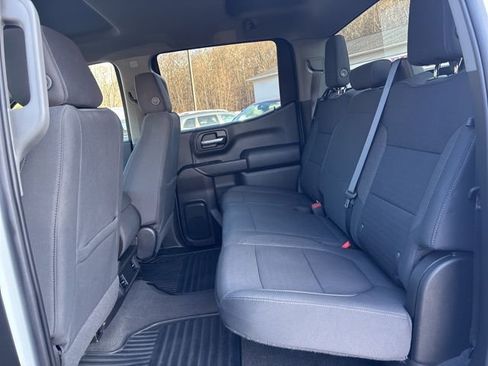 Used 2022 Chevrolet Silverado 1500 Custom w/ LPO, Dark Essentials Package image 15