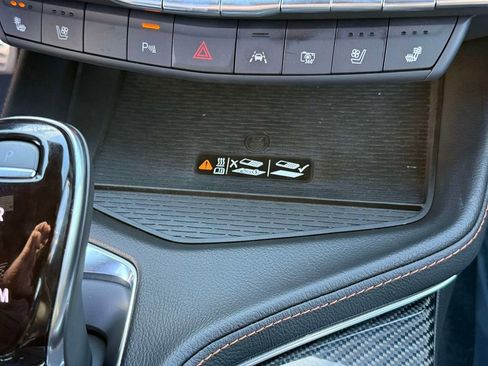 Used 2025 Cadillac CT4 V image 25