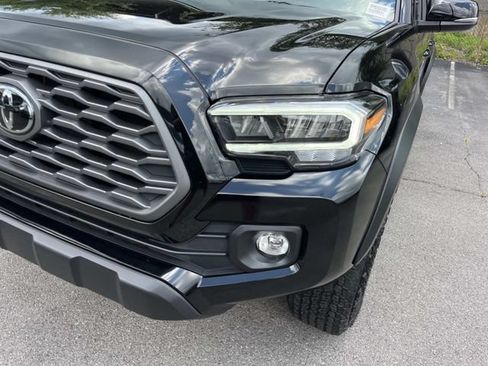 Used 2023 Toyota Tacoma TRD Off-Road AWD/4WD image 11