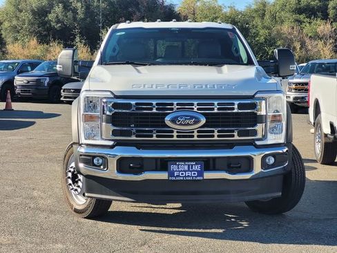 New 2025 Ford F550 4x4 SuperCab Super Duty image 2