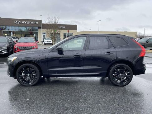 Used 2024 Volvo XC60 T8 Ultimate w/ Climate Package image 25