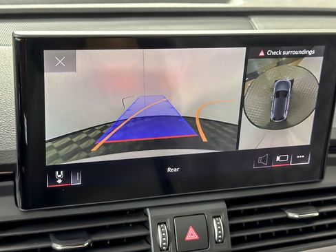 Used 2023 Audi SQ5 Premium Plus w/ Premium Plus Package image 19