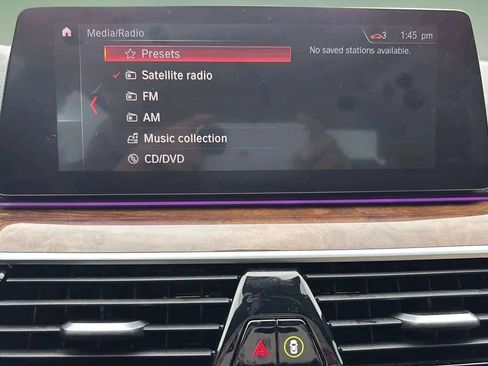 Used 2019 BMW 530i w/ Convenience Package image 45