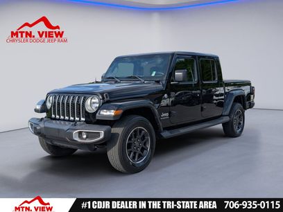 Used 2023 Jeep Gladiator Overland w/ Popular Equipment Package