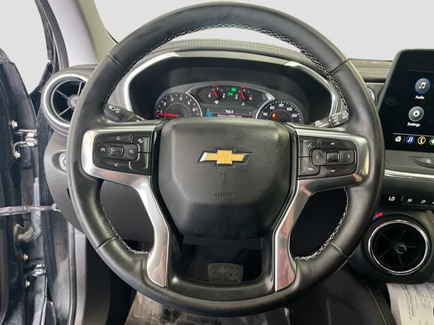 Used 2024 Chevrolet Blazer LT AWD/4WD image 11
