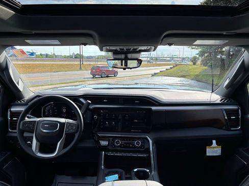 New 2026 GMC Sierra 2500 Denali w/ Denali Reserve Package image 21