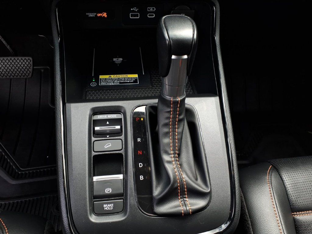 Used 2024 Honda CR-V Sport Touring image 9