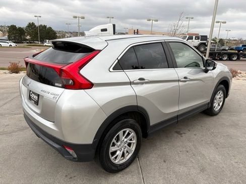 Used 2019 Mitsubishi Eclipse Cross ES AWD/4WD image 8