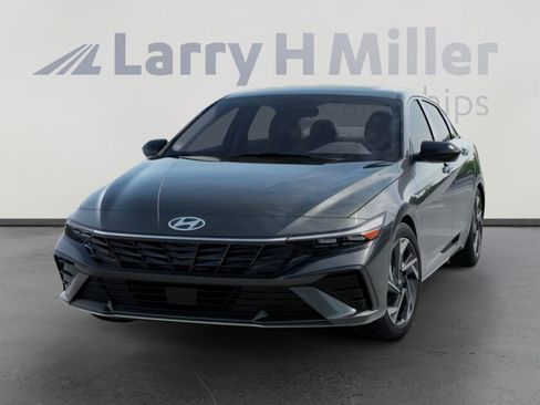 New 2026 Hyundai Elantra SEL Sport FWD image 6