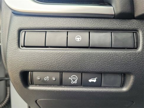 New 2026 Nissan Rogue Rock Creek image 9