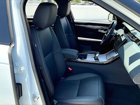 New 2026 Land Rover Range Rover Velar Dynamic SE image 6