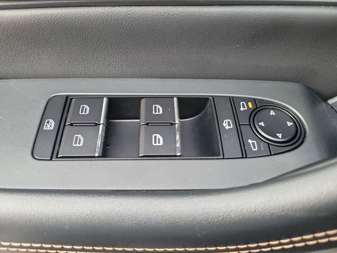 Certified 2025 MAZDA CX-90 3.3 Turbo S w/ Premium Package image 24