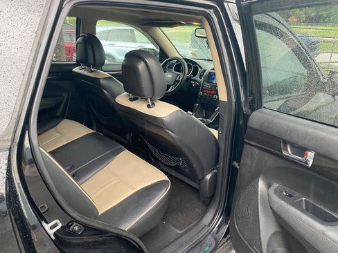 Used 2011 Kia Sorento EX w/ Premium Pkg AWD/4WD image 19