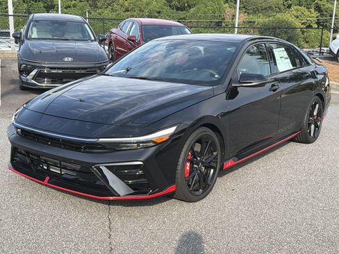 New 2026 Hyundai Elantra N FWD image 3