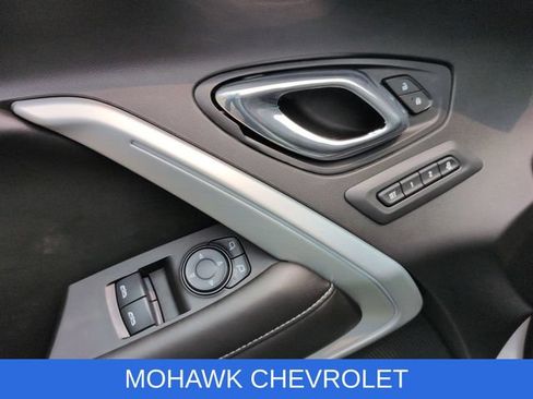 Certified 2017 Chevrolet Camaro SS RWD image 24