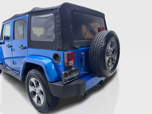 Used 2016 Jeep Wrangler Unlimited Sahara w/ Max Tow Package image 19