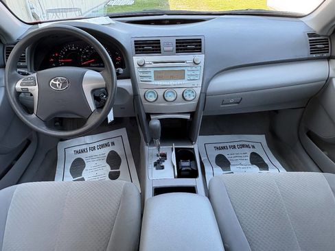 Used 2007 Toyota Camry LE image 29