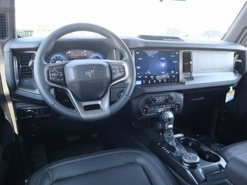 New 2025 Ford Bronco Big Bend image 2