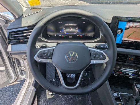 New 2025 Volkswagen Jetta SE image 15