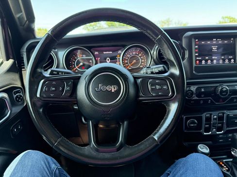 Used 2020 Jeep Wrangler Unlimited Sport AWD/4WD image 17