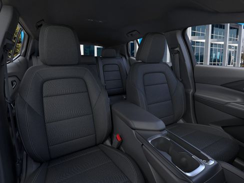 New 2026 Chevrolet Equinox EV LT image 40