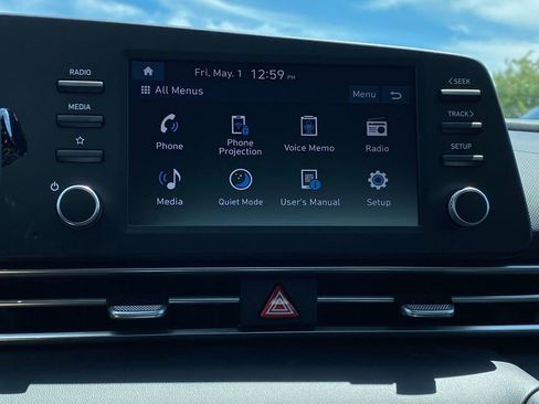 New 2026 Hyundai Elantra SE FWD image 16