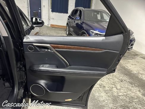 Used 2020 Lexus RX 450hL AWD w/ Premium Package image 25