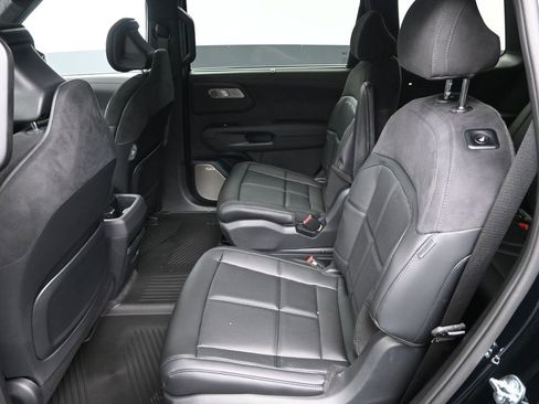 New 2027 Kia Telluride X-Line SX Prestige image 32