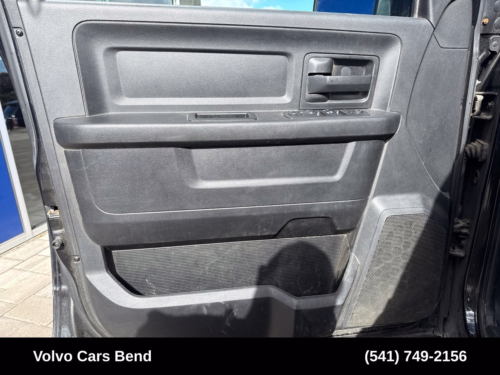 Used 2017 RAM 1500 ST w/ SXT Appearance Group AWD/4WD image 20