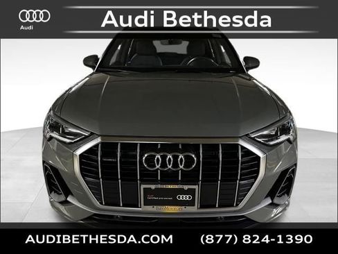 Certified 2025 Audi Q3 2.0T Premium Plus w/ Premium Plus Package image 2