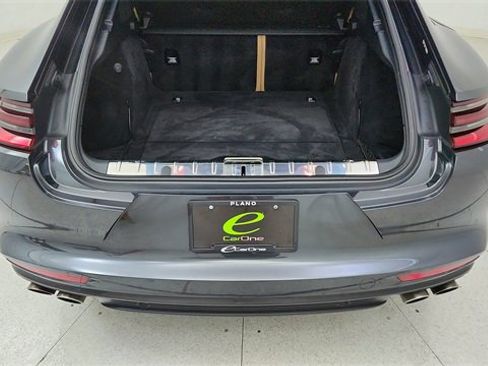 Used 2018 Porsche Panamera 4S image 14