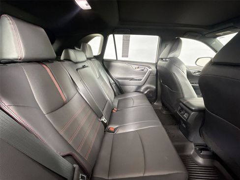 Certified 2025 Toyota RAV4 XSE w/ Premium Package image 60