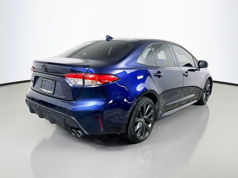 Used 2024 Toyota Corolla SE FWD image 4