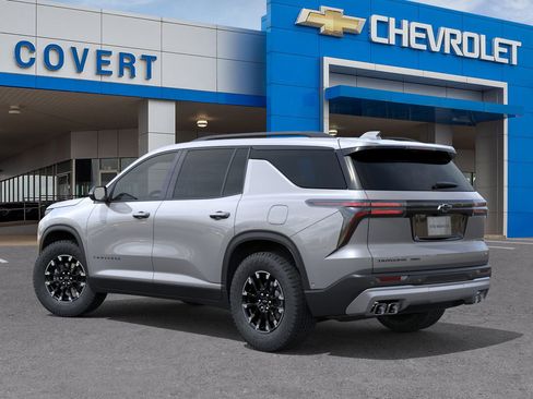 New 2026 Chevrolet Traverse Z71 image 3