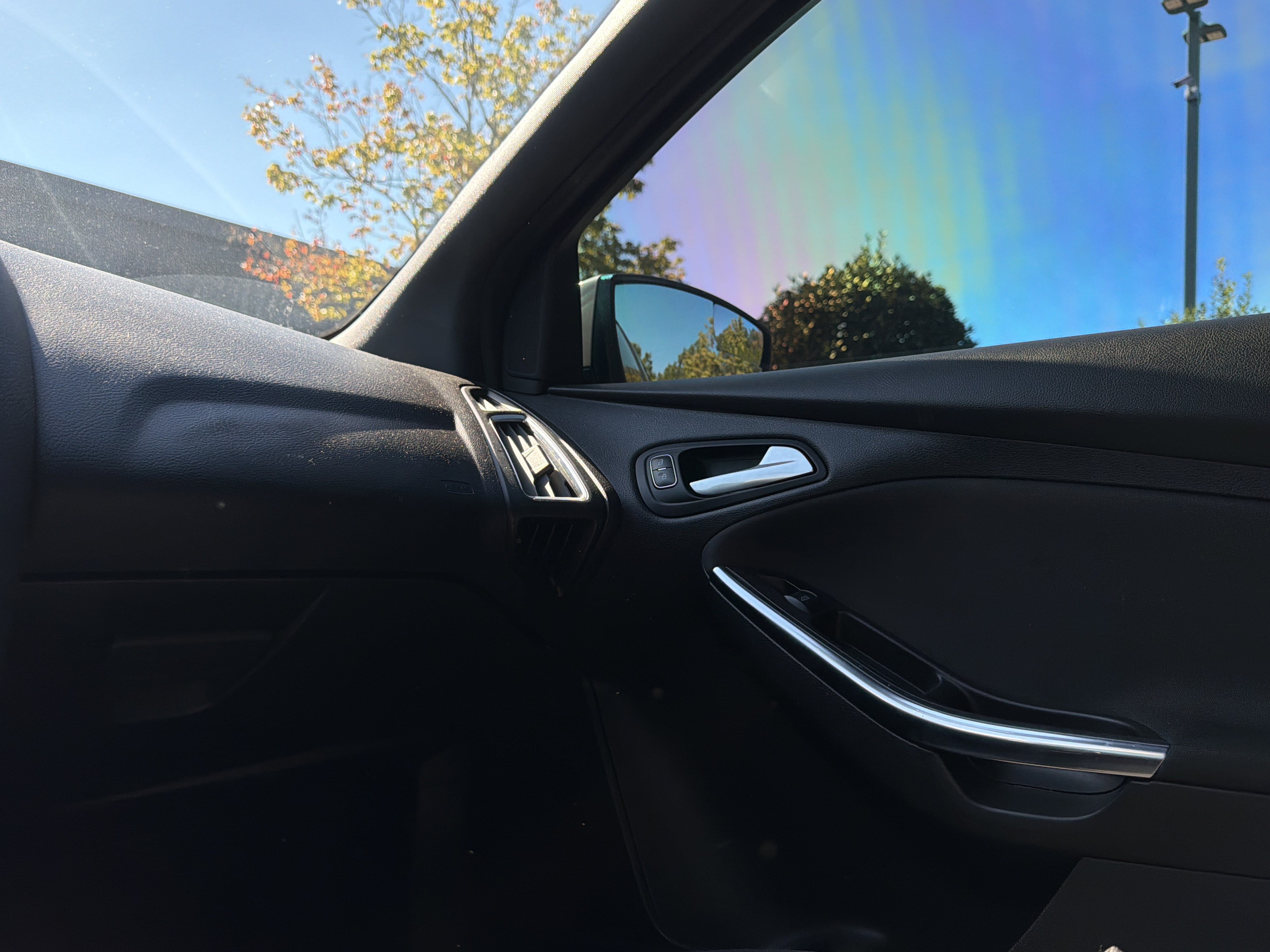 Used 2018 Ford Focus ST FWD image 20