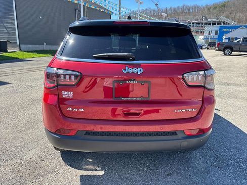 Used 2024 Jeep Compass Limited AWD/4WD image 4