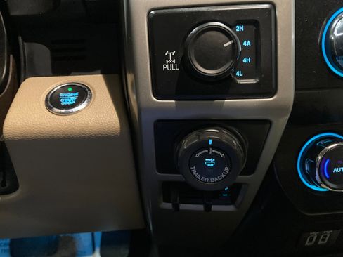 Used 2019 Ford F150 Lariat image 30