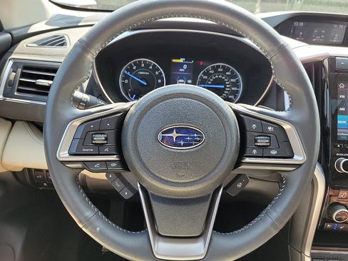 Used 2022 Subaru Ascent Touring AWD/4WD image 20