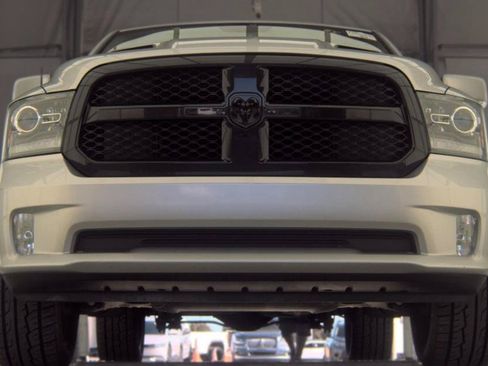 Used 2018 RAM 1500 Sport w/ Convenience Group AWD/4WD image 3