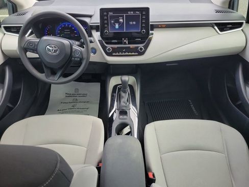 Used 2020 Toyota Corolla LE image 21