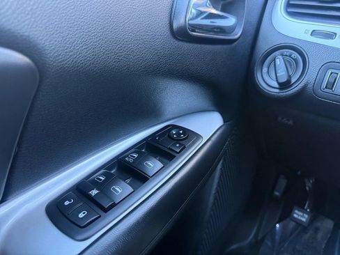 Used 2012 Dodge Journey SXT w/ Safe & Sound Pkg image 21