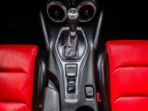 Used 2016 Chevrolet Camaro SS RWD image 35